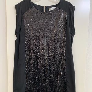 Little black dress w sequin front